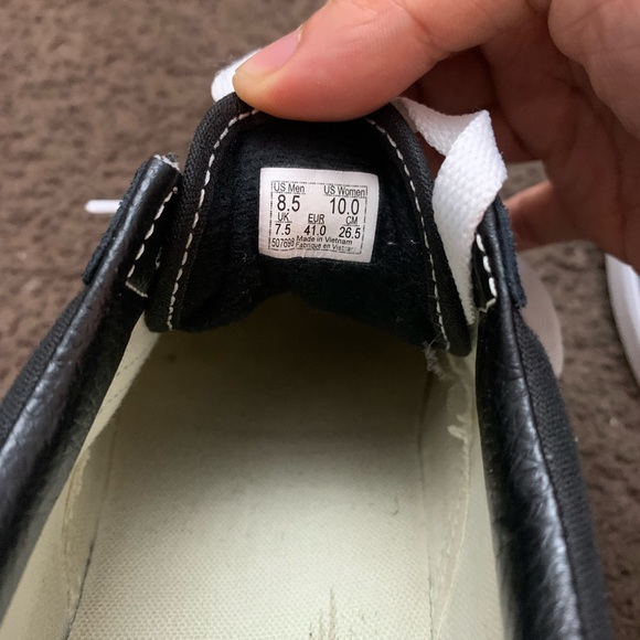 VANS Old Skool Size 8.5 Men - Picture 3 of 4